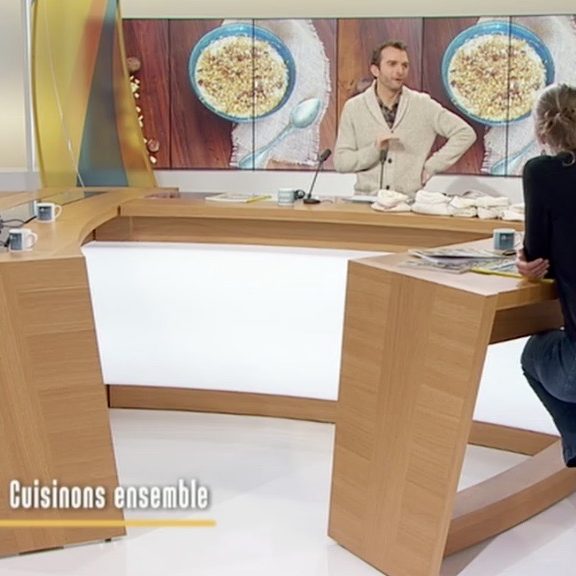 Ens-cest-mieux-30-02-2020-2-histoire-cuisine-les-causeries-culinaires Plateau de l'émission du 30 février 2020.