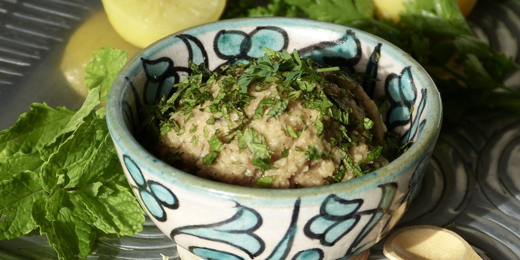 Purée-pois-chiche-les-causeries-culinaires-recette-fait-maison-boutique-saveur-histoire Photo du plat de pois chiches réalisé à partir de la recette originale.