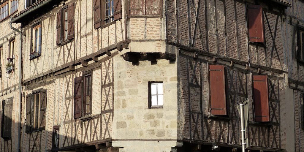 Figeac-maison-les-causeries-culinaires-cuisine-fait-maison-boutique-saveur-histoire Vue photographique des maisons de Figeac