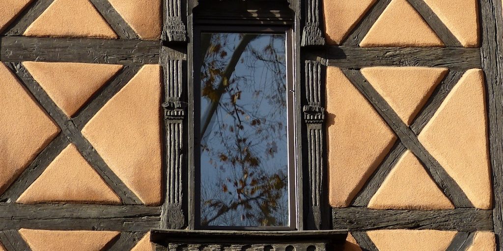 Toulouse-maison-les-causeries-culinaires-cuisine-fait-maison-boutique-saveur-histoire Vue photographiques façades de Toulouse sous la lumière d'hiver