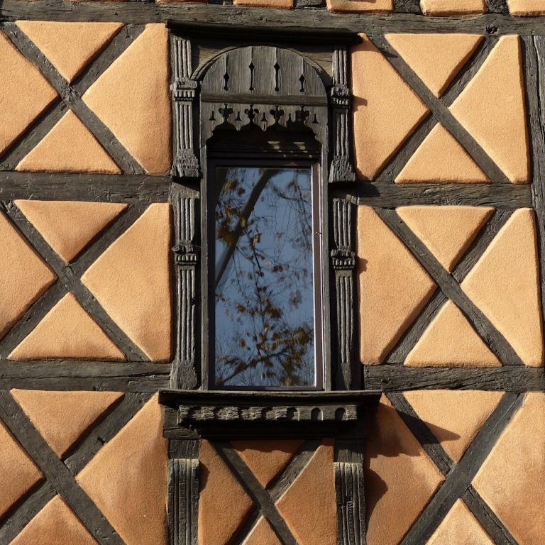 Toulouse-maison-les-causeries-culinaires-cuisine-fait-maison-boutique-saveur-histoire Vue photographiques façades de Toulouse sous la lumière d'hiver