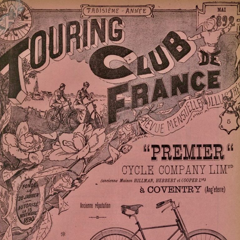1892-Revue_mensuelle_Touring-club_de-France-Gallica Couverture de la revue Touring club de France de 1892, avec cyclistes en balade dessinés au trait