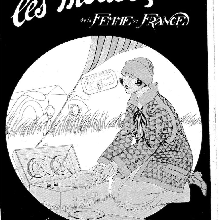 Couverture de journal de mode féminine représentant une dame préparant un pique-nique sur la route