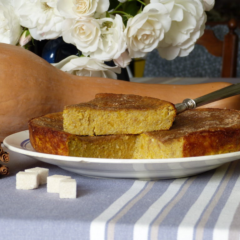 Gateau-de-courge-1843-les-causeries-culinaires-histoire photo du gâteau suivant la recette de 1843
